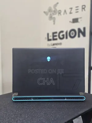 New Laptop Dell Alienware 17 R2 16GB AMD Ryzen 7 SSD 1T