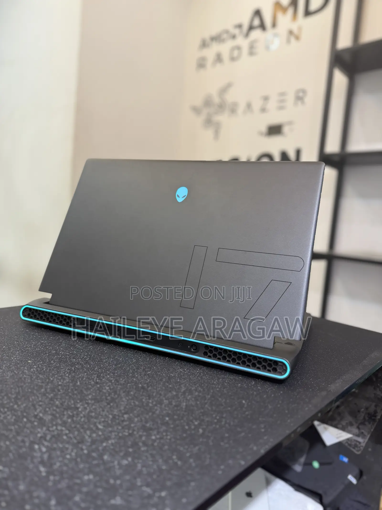 New Laptop Dell Alienware M16 R2 16GB AMD Ryzen 7 SSD 1T