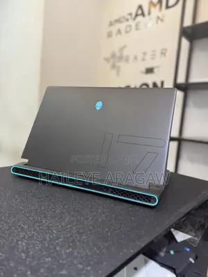 New Laptop Dell Alienware M16 R2 16GB AMD Ryzen 7 SSD 1T