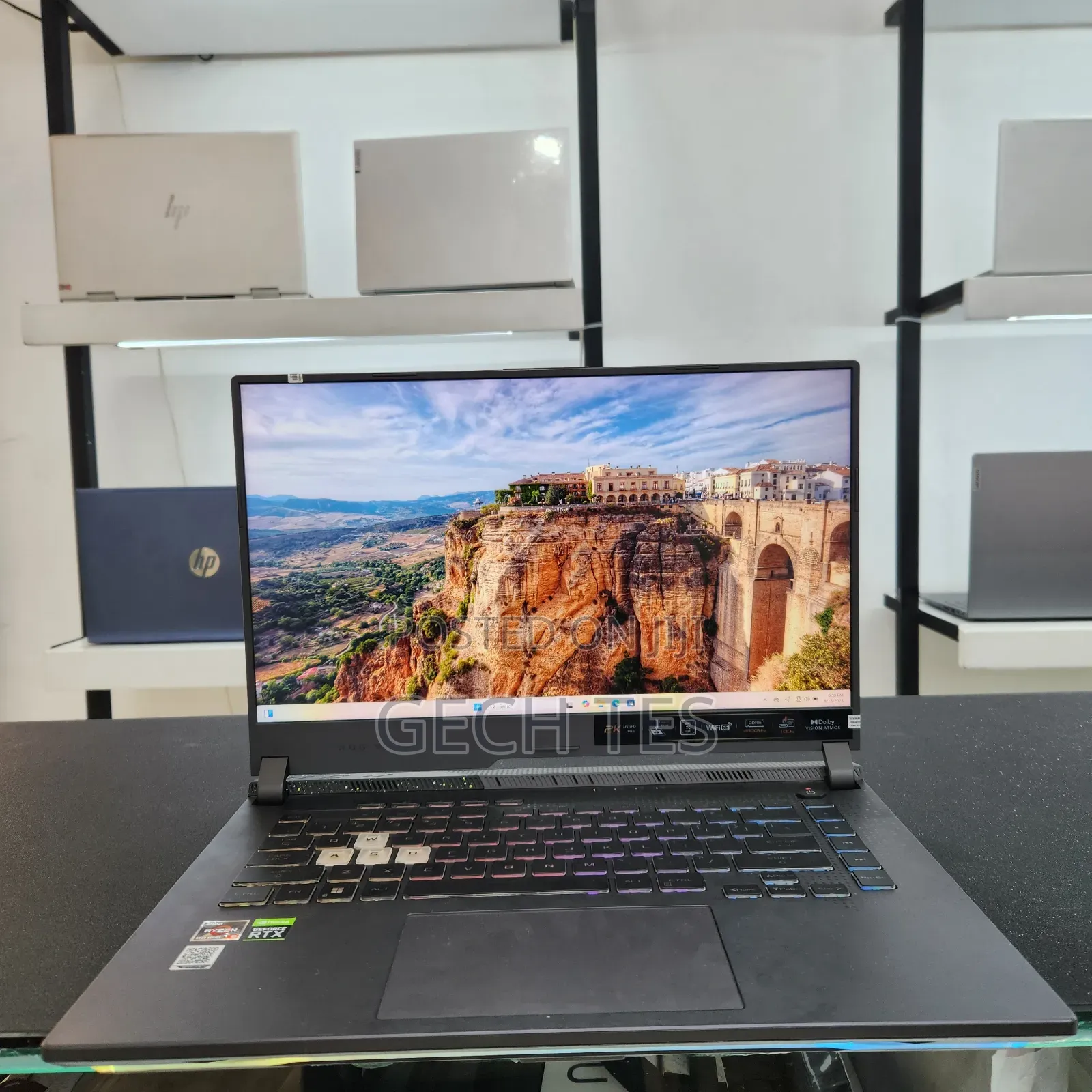 New Laptop Asus ROG Strix G15 16GB AMD Ryzen 9 SSD 512GB