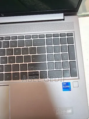 New Laptop HP ZBook 15u 32GB Intel Core I7 SSD 512GB