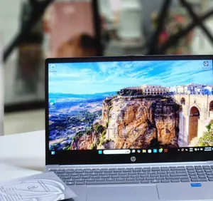 New Laptop HP Stream Notebook 8GB Intel Core I3 SSD 256GB