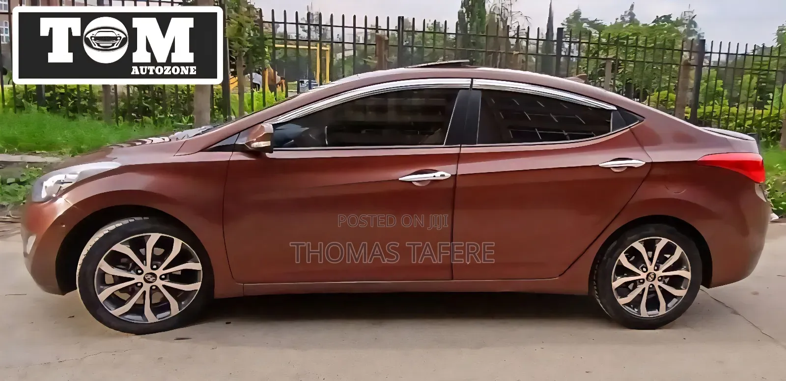 Hyundai Avante 2013 Brown