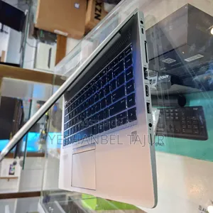 New Laptop HP EliteBook 840 G5 16GB AMD Ryzen 7 SSD 512GB