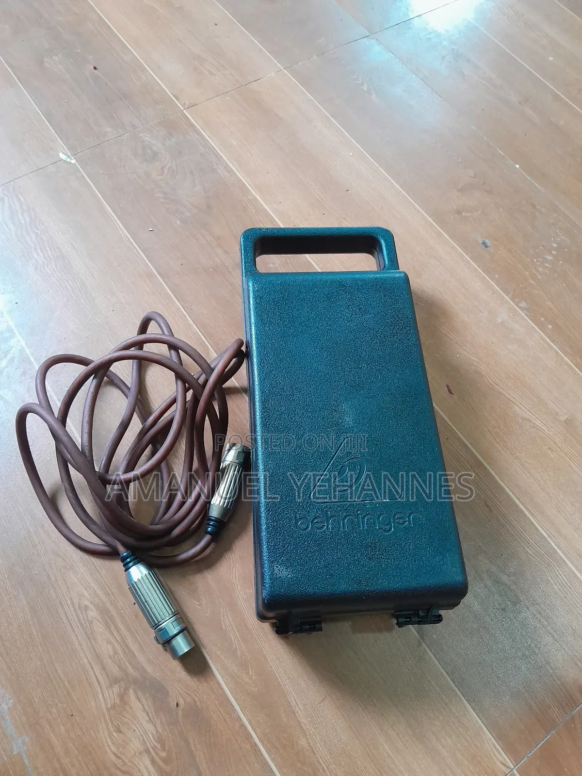 Behringer C-3 Studio Microphone