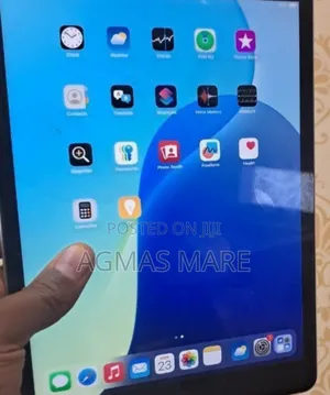 Photo - New Apple iPad 10.2 (2021) 64 GB