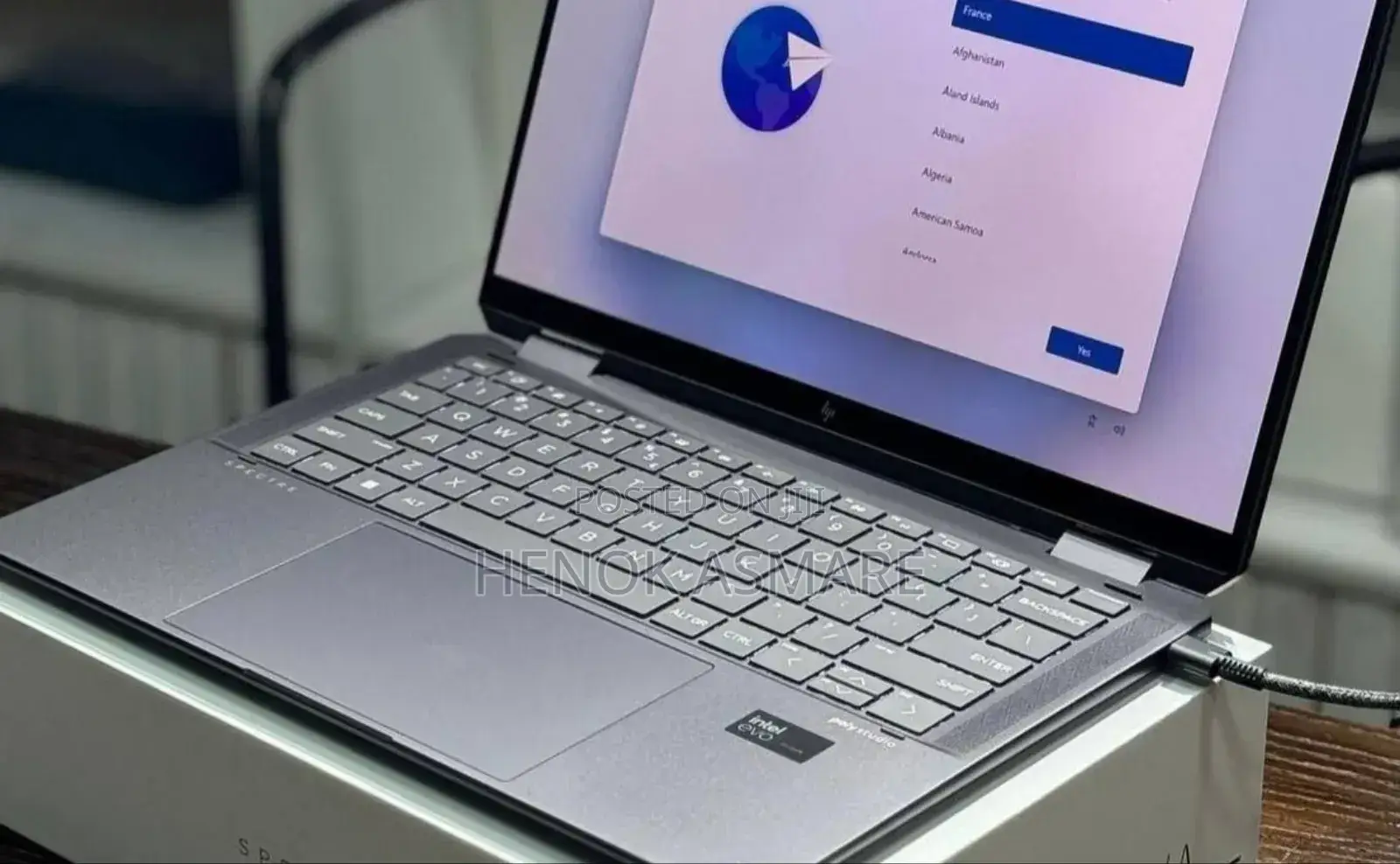 New Laptop HP Spectre X360 16GB AMD Ryzen 7 SSD 1T