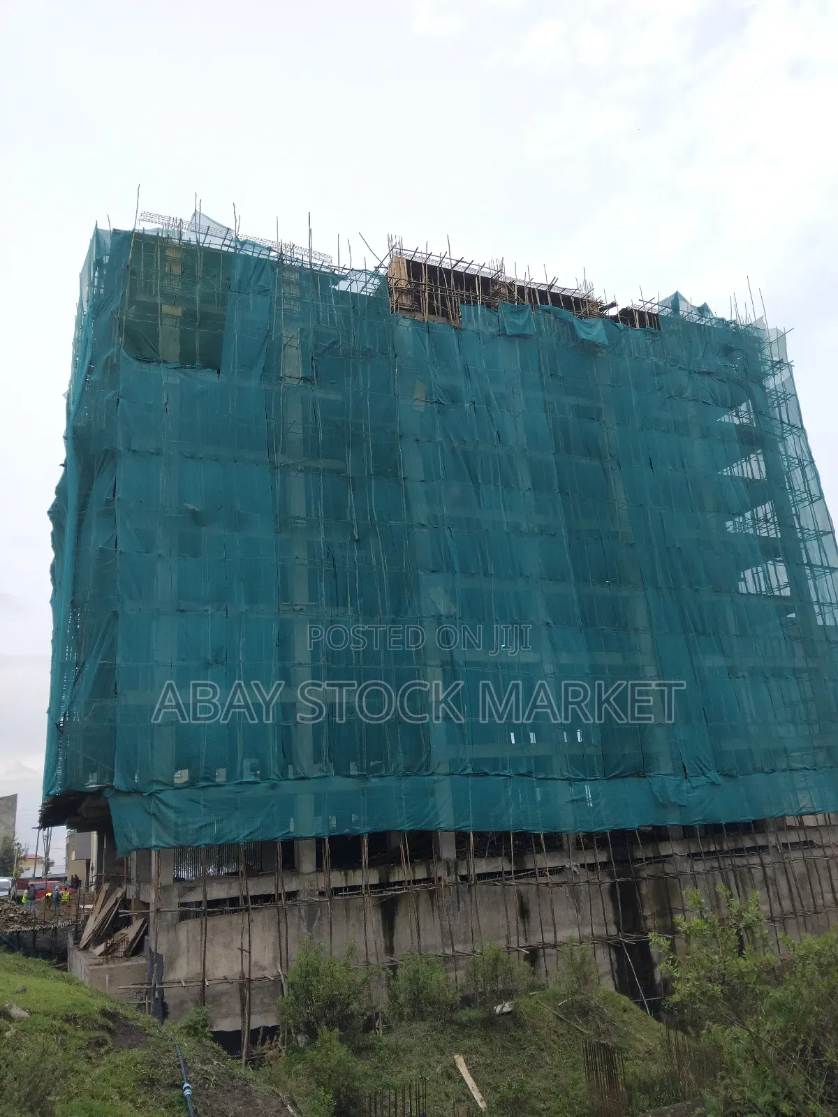 3bdrm Apartment in Yeka for sale