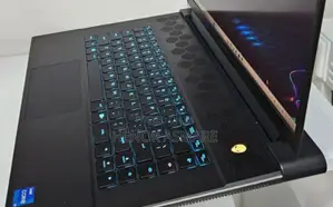 New Laptop Alienware M15 R3 16GB Intel Core I7 SSD 1T