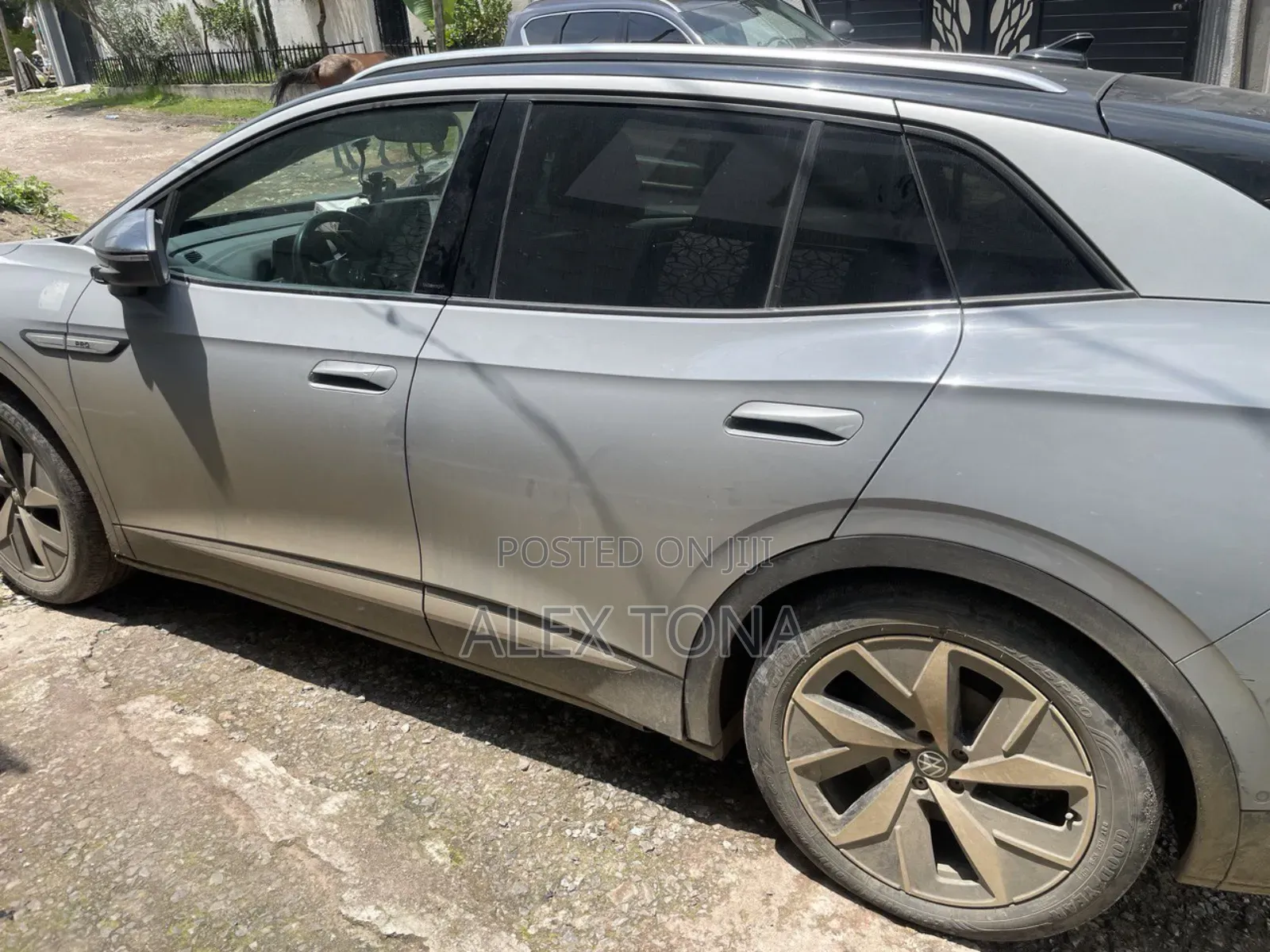 Volkswagen ID.4 2022 Gray