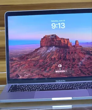 Photo - New Laptop Apple MacBook Pro 2023 M2 8GB Apple M2 SSD 256GB