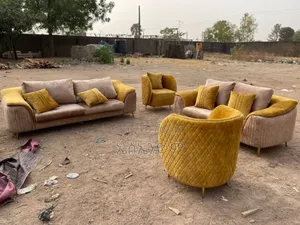 Tavulo Style Sofa Design