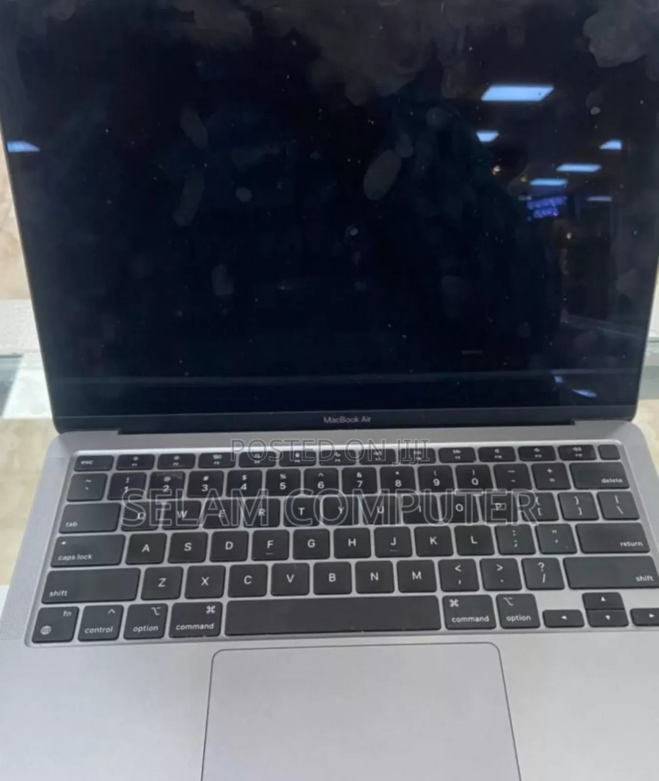 New Laptop Apple MacBook Air 2020 M1 8GB Apple M1 SSD 256GB