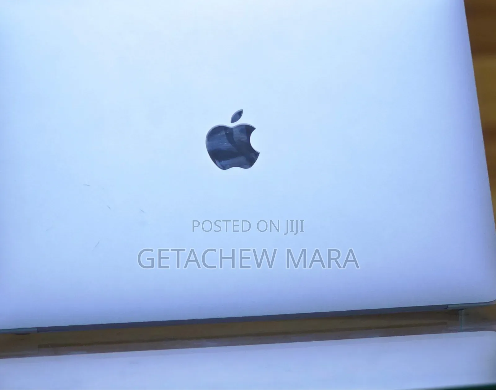 New Laptop Apple MacBook Pro M1 8GB Intel SSD 256GB