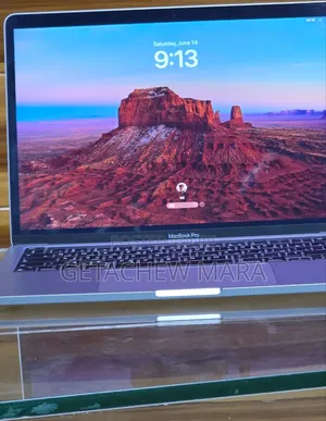 New Laptop Apple MacBook Pro M1 8GB Intel SSD 256GB