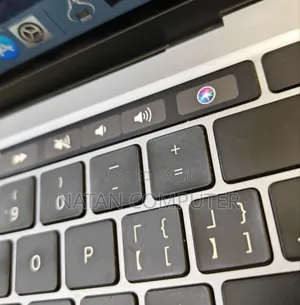 New Laptop Apple MacBook Pro 2020 M1 8GB Intel Core I5 SSD 256GB