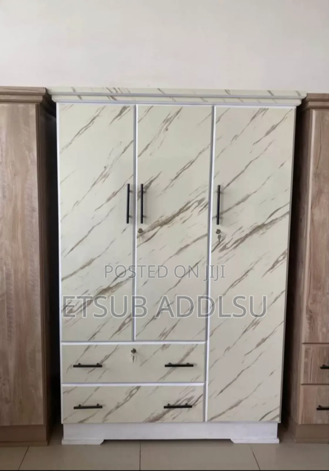 ቁምሳጥን 1.20