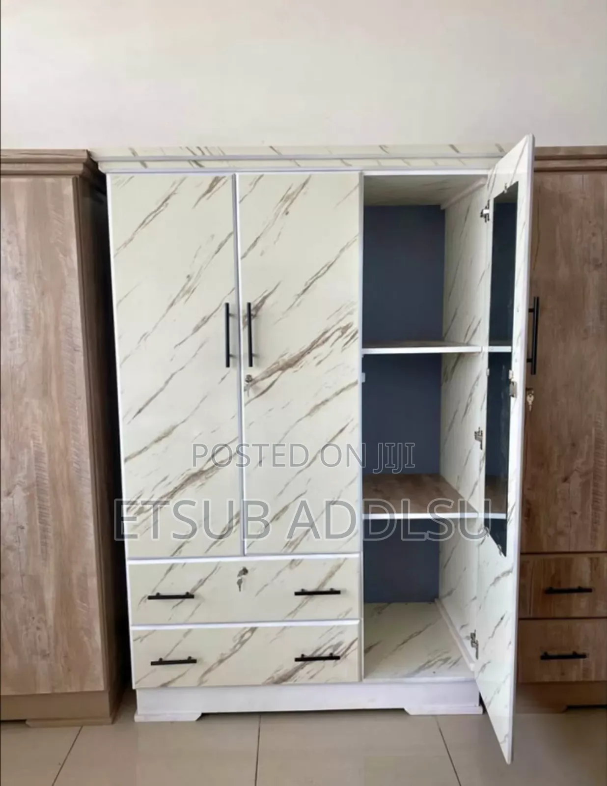 ቁምሳጥን 1.20