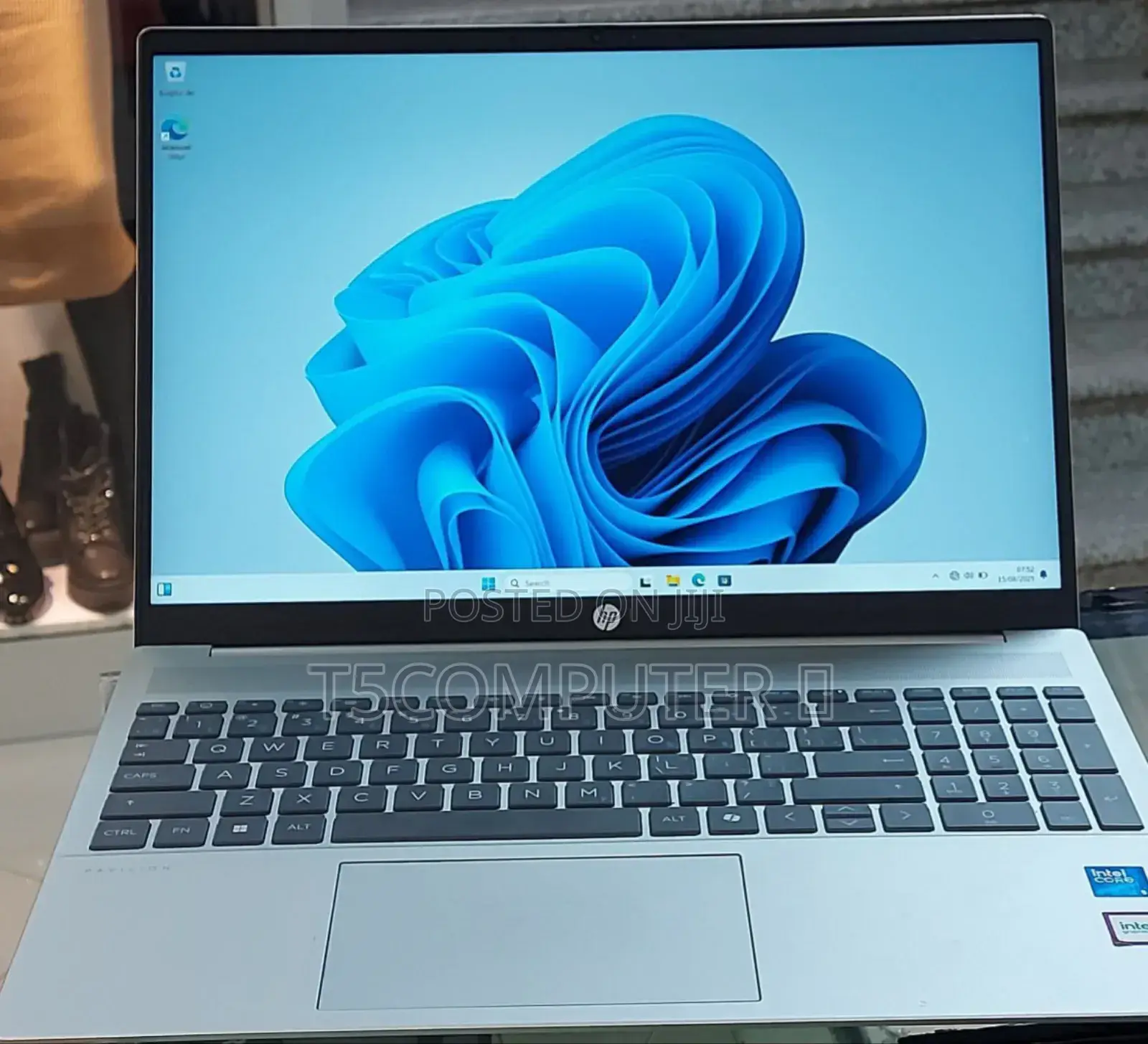 New Laptop HP 16GB SSD 512GB