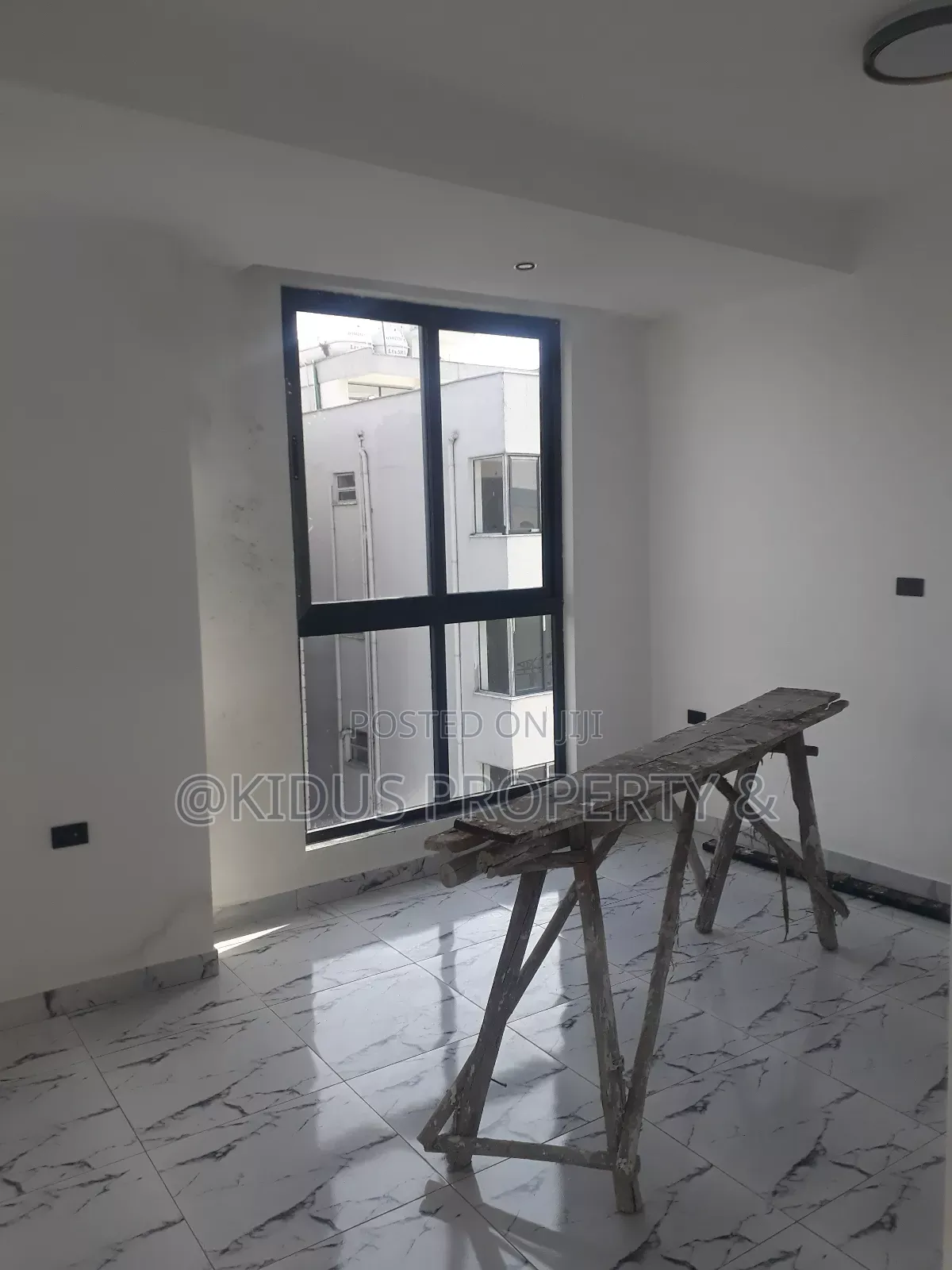 2bdrm Apartment in Mekanisa, Nifas Silk-Lafto for rent