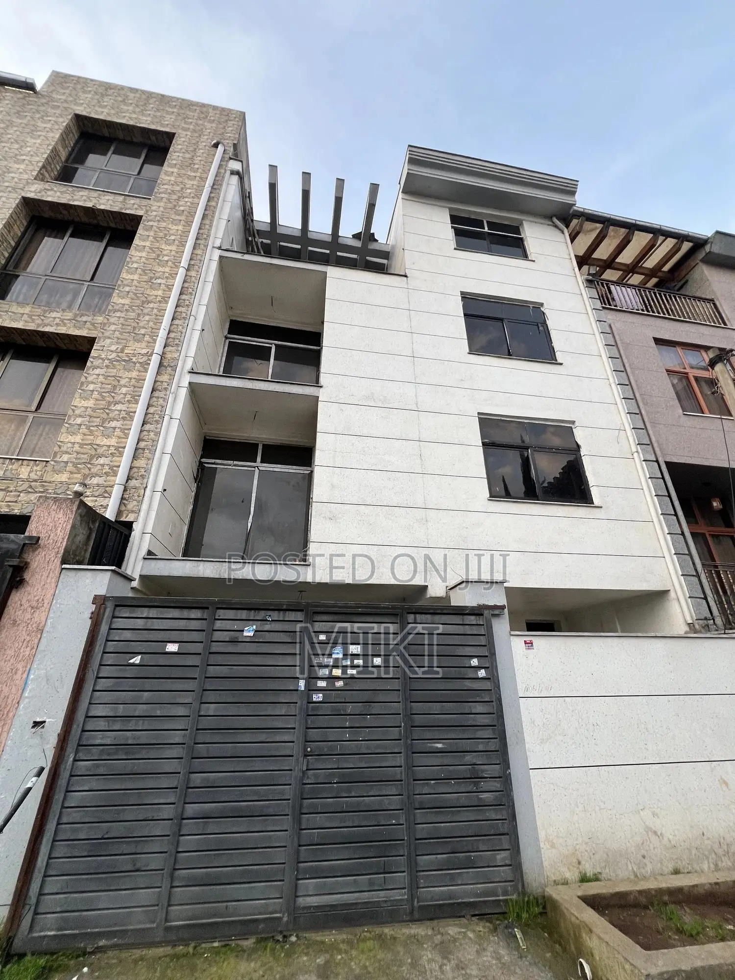 Furnished 4bdrm Townhouse/Terrace in Haile Garment, Nifas Silk-Lafto