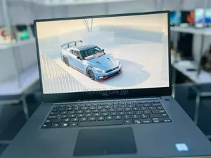 New Laptop Dell XPS 15 32GB Intel Core I7 SSD 512GB