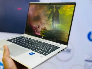 New Laptop HP EliteBook 640 G9 16GB Intel Core I5 SSD 512GB