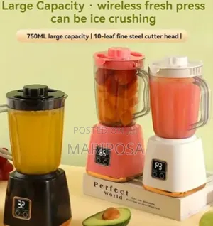 Photo - Portable Mini Juicer Blender