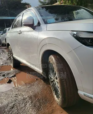 Honda e:NS1 2022 White