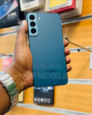 Samsung Galaxy S22+ 5G 128 GB Blue