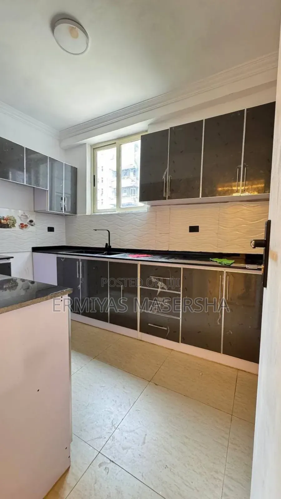 Furnished 2bdrm Condo in Yeka for sale