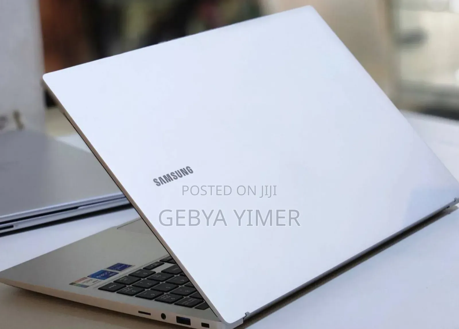 New Laptop Samsung Galaxy Book 2 8GB Intel Core I5 SSD 256GB