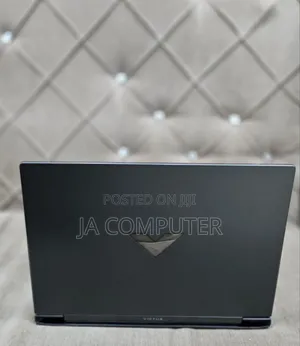 New Laptop HP Victus 16 16GB AMD Ryzen 7 SSD 512GB