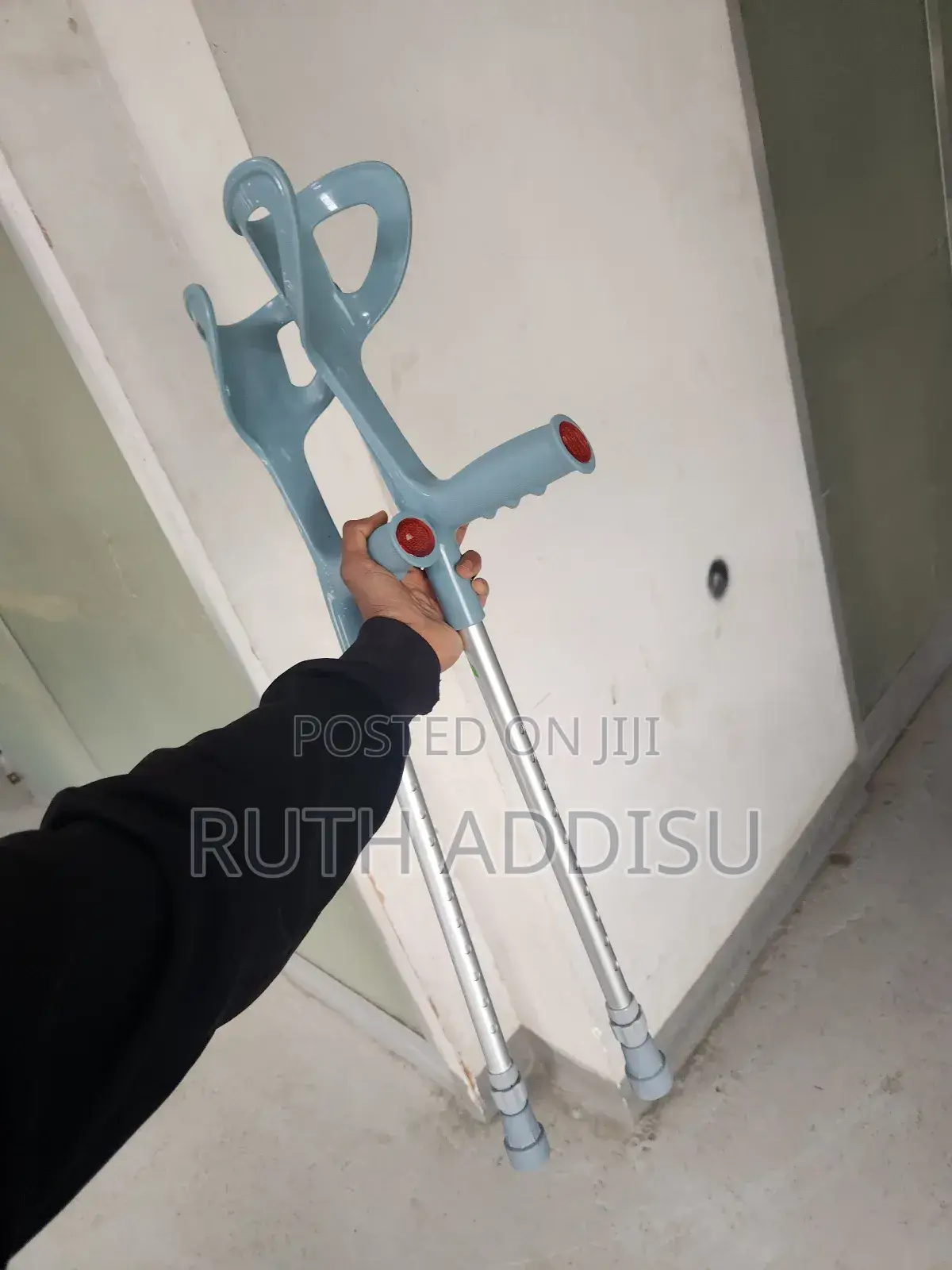 Crutches座落elbow Crutches全攻elbow Crutches會布elbow Crutches甦我crutches New