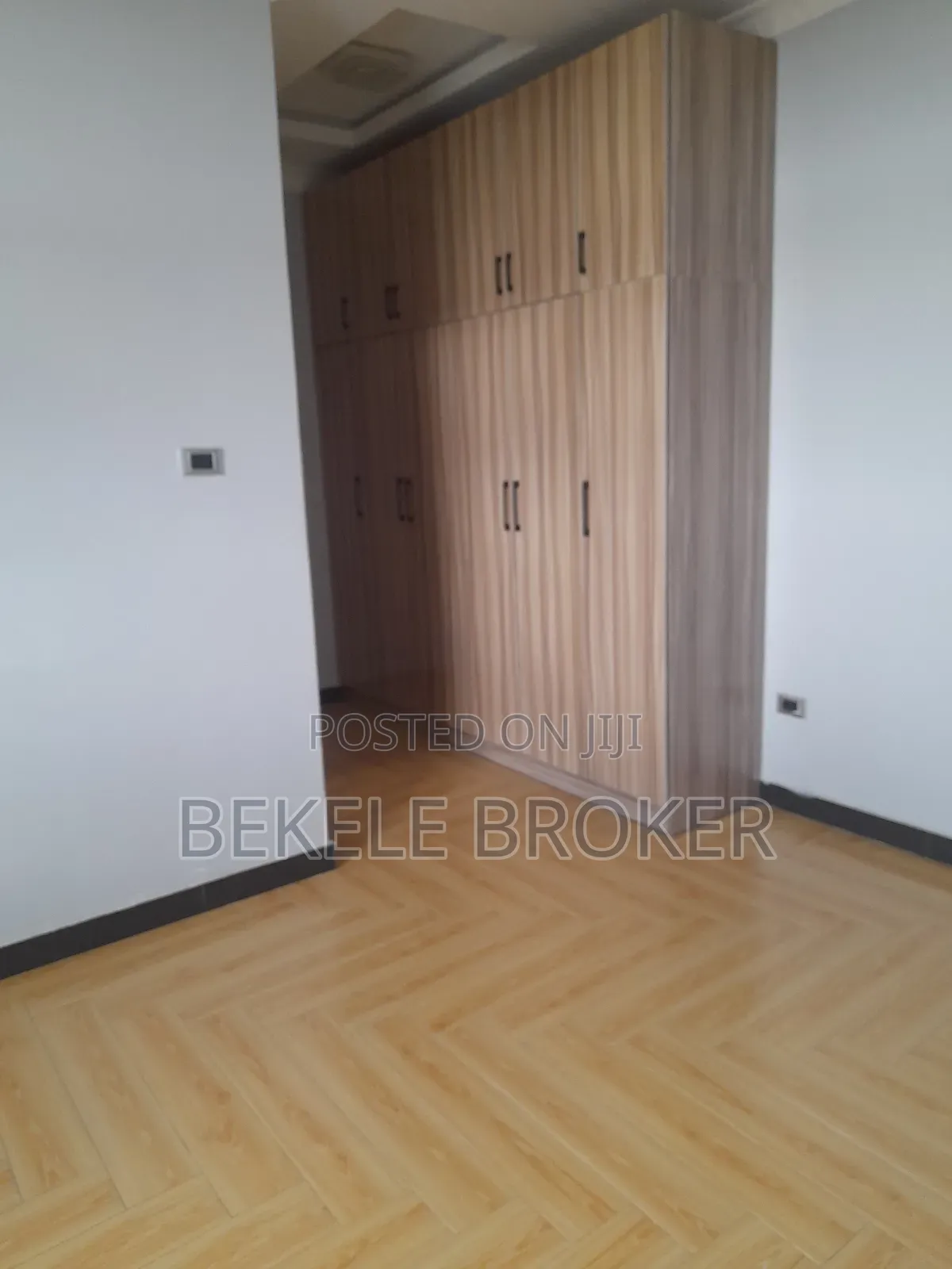 Furnished 3bdrm Apartment in አፓርታይድ, Bole for sale