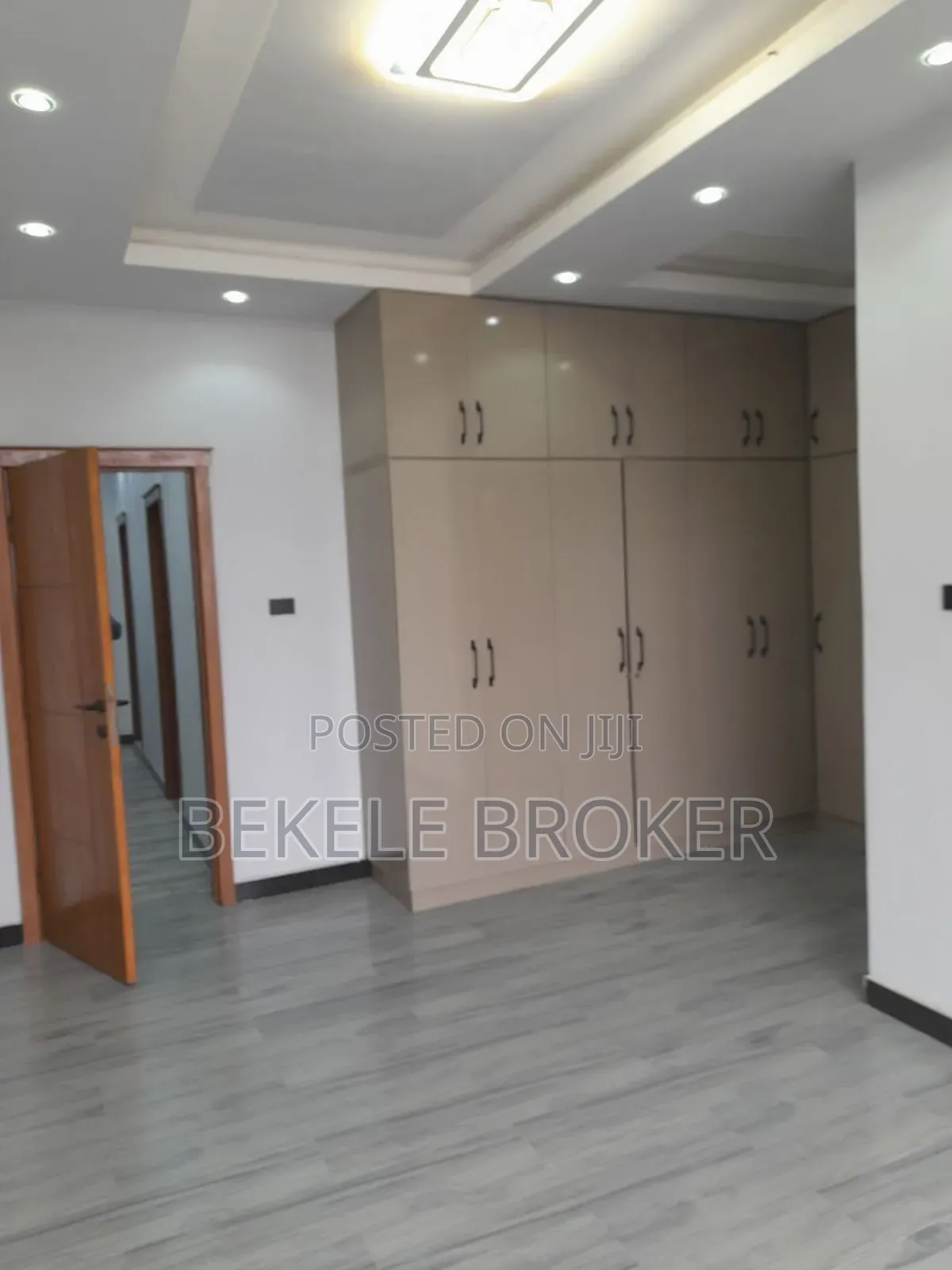 Furnished 3bdrm Apartment in አፓርትመንት, Bole for sale