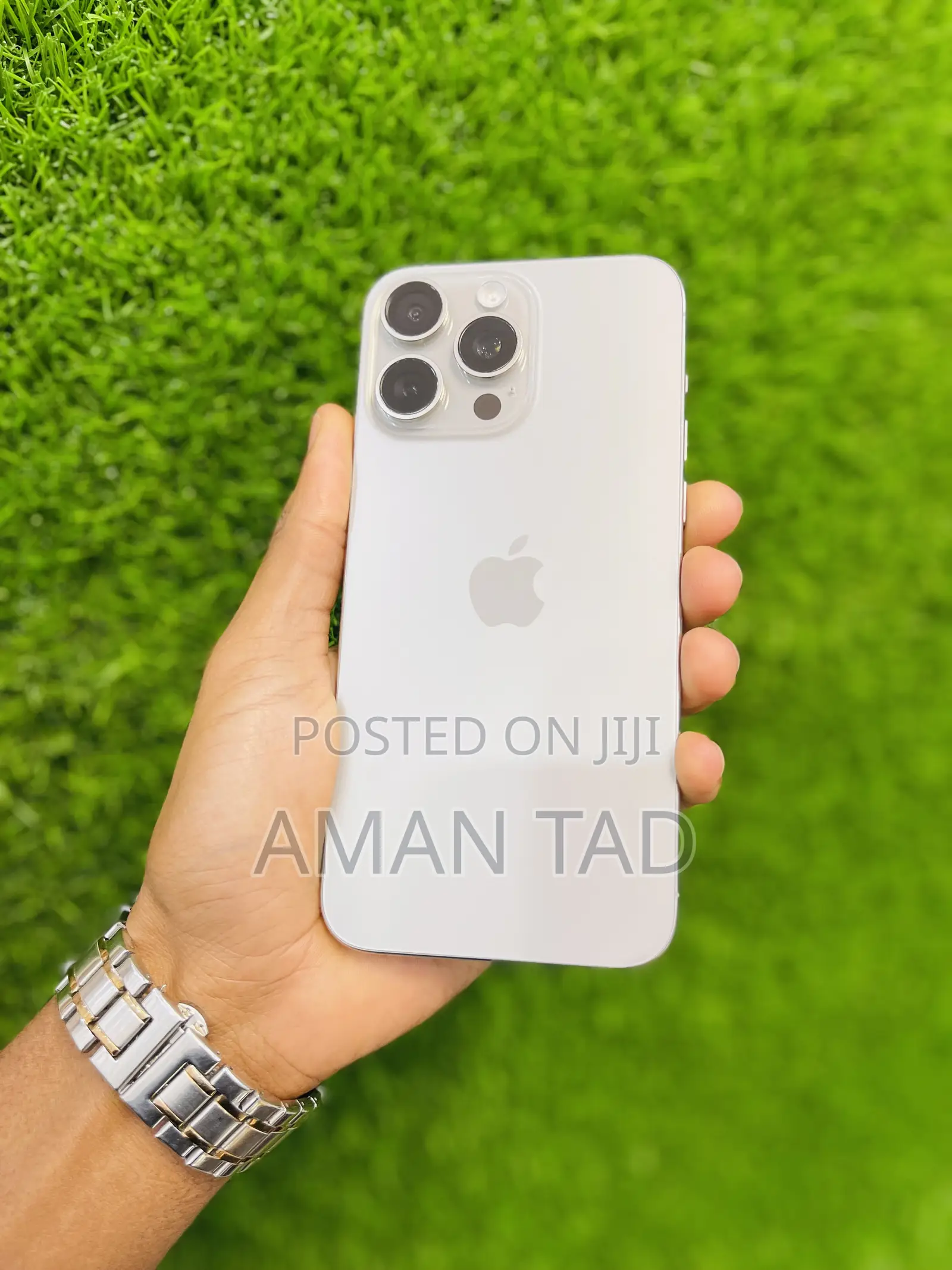 New Apple iPhone 15 Pro Max 256 GB Silver