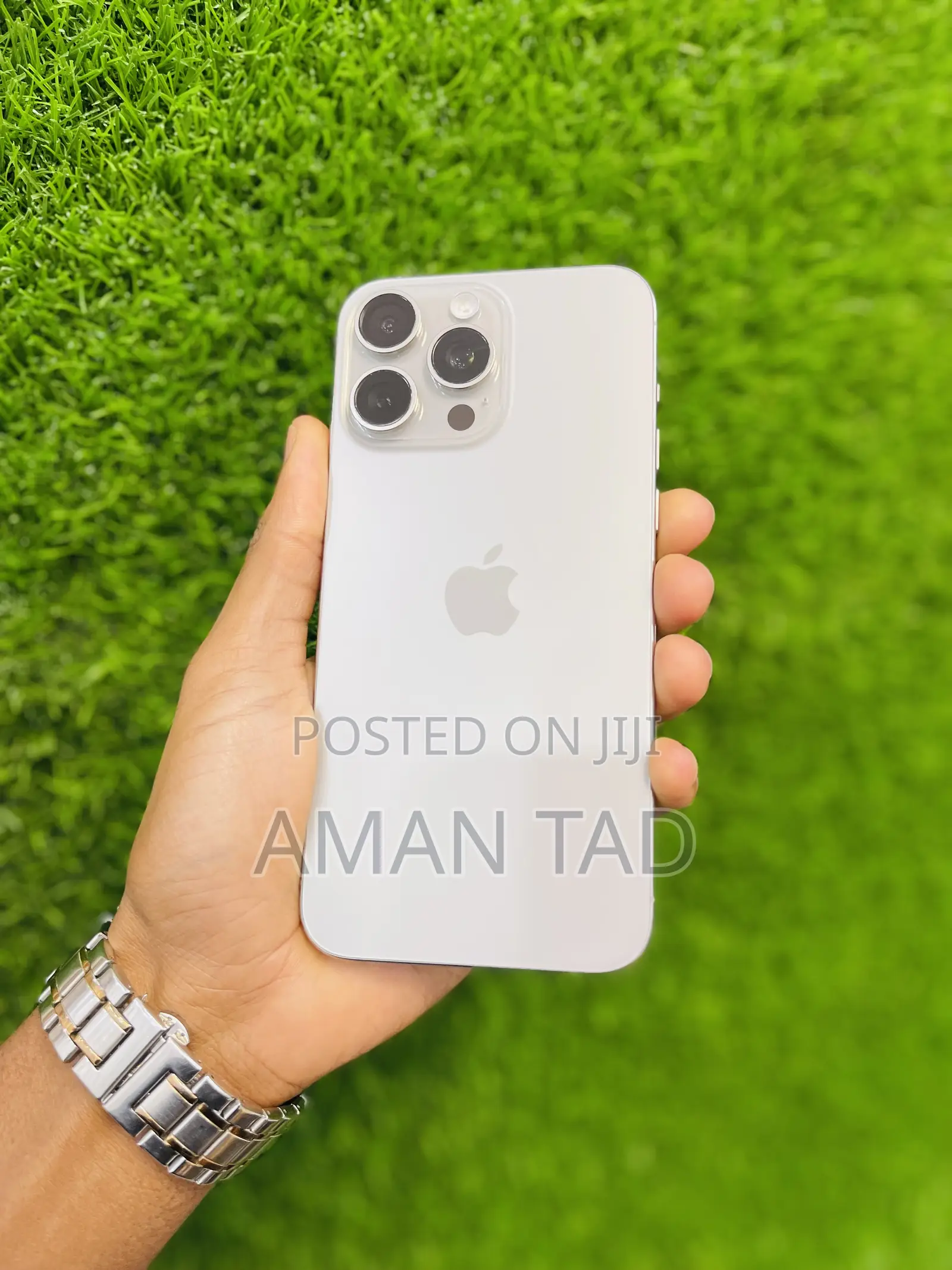 New Apple iPhone 15 Pro Max 256 GB Silver