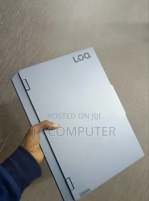 New Laptop Lenovo LOQ 15ARP9 24GB AMD Ryzen 5 SSD 512GB