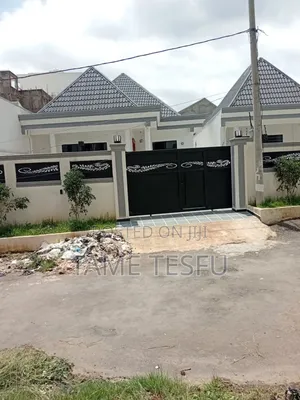 Furnished 4bdrm Villa in Figa, Bole for sale