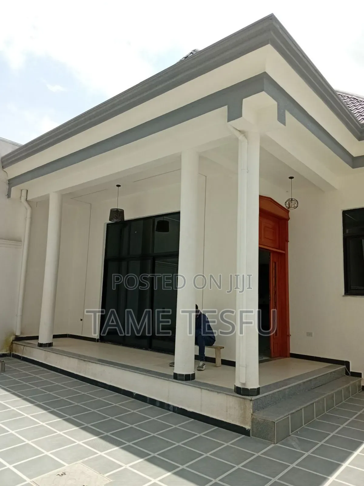 Furnished 4bdrm Villa in Figa, Bole for sale