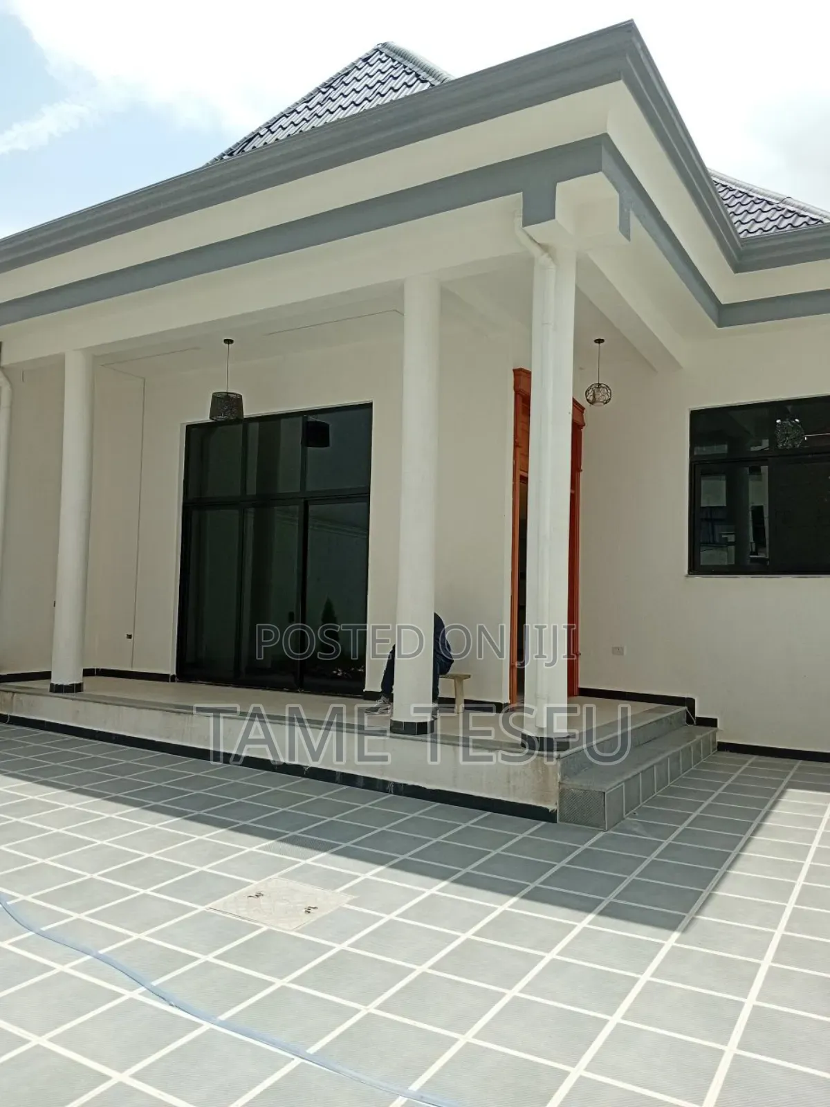 Furnished 4bdrm Villa in Figa, Bole for sale