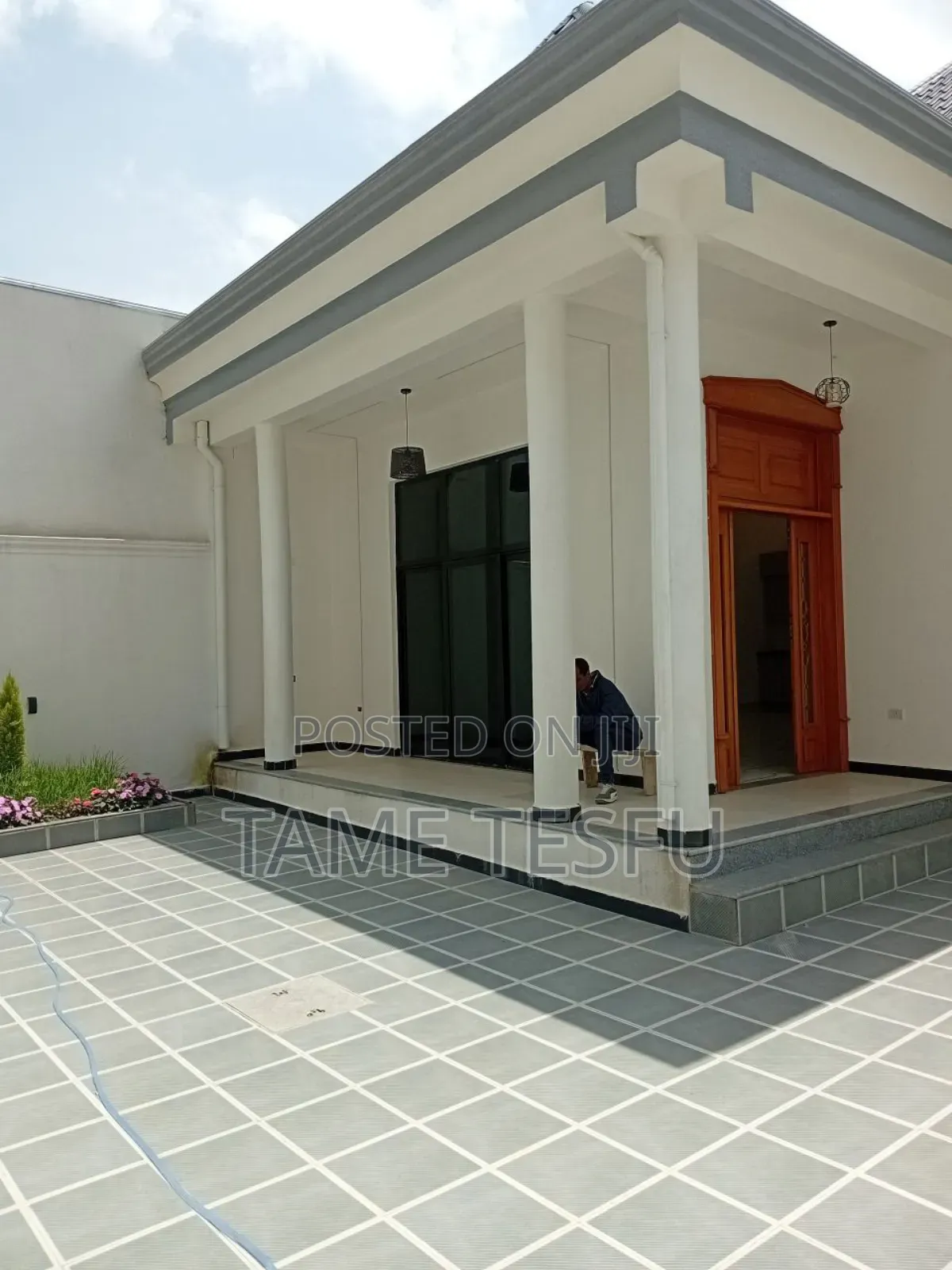 Furnished 4bdrm Villa in Figa, Bole for sale