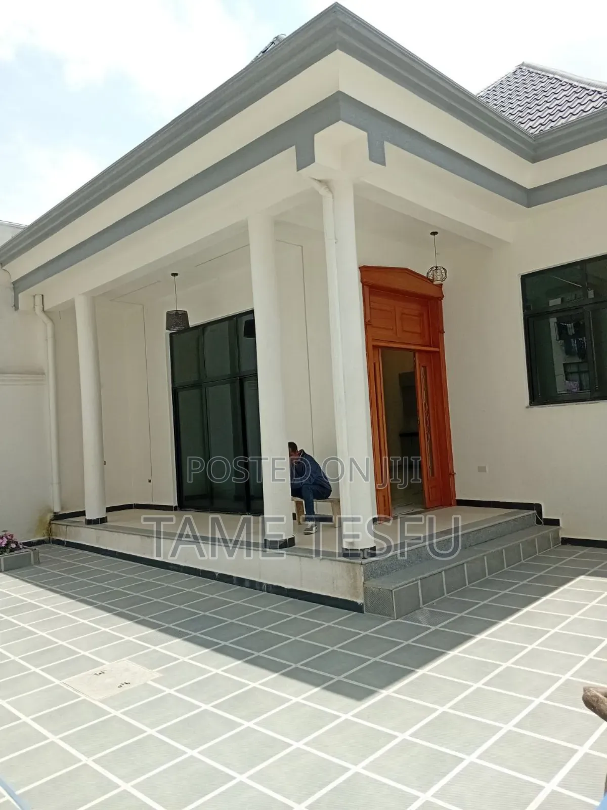 Furnished 4bdrm Villa in Figa, Bole for sale