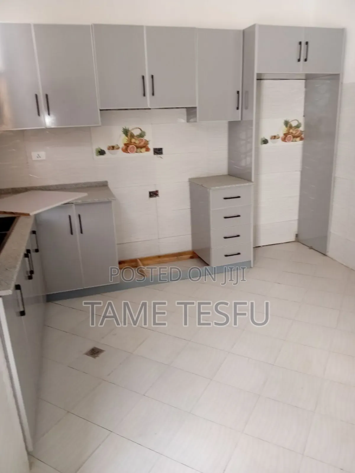 Furnished 4bdrm Villa in Figa, Bole for sale