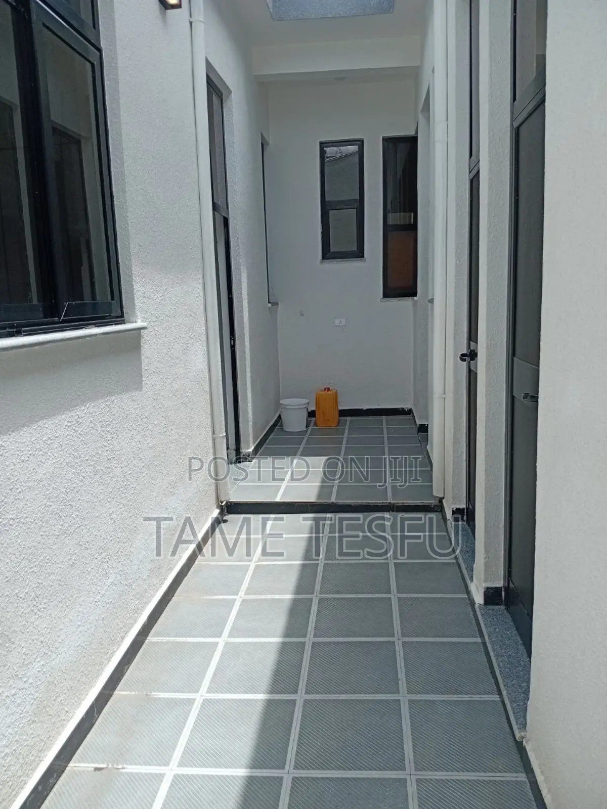 Furnished 4bdrm Villa in Figa, Bole for sale