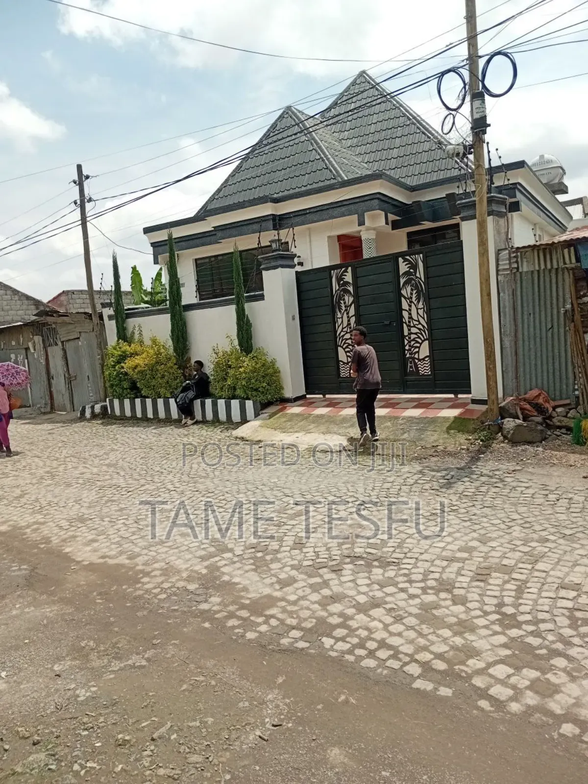 Furnished 3bdrm Villa in Figa, Bole for sale