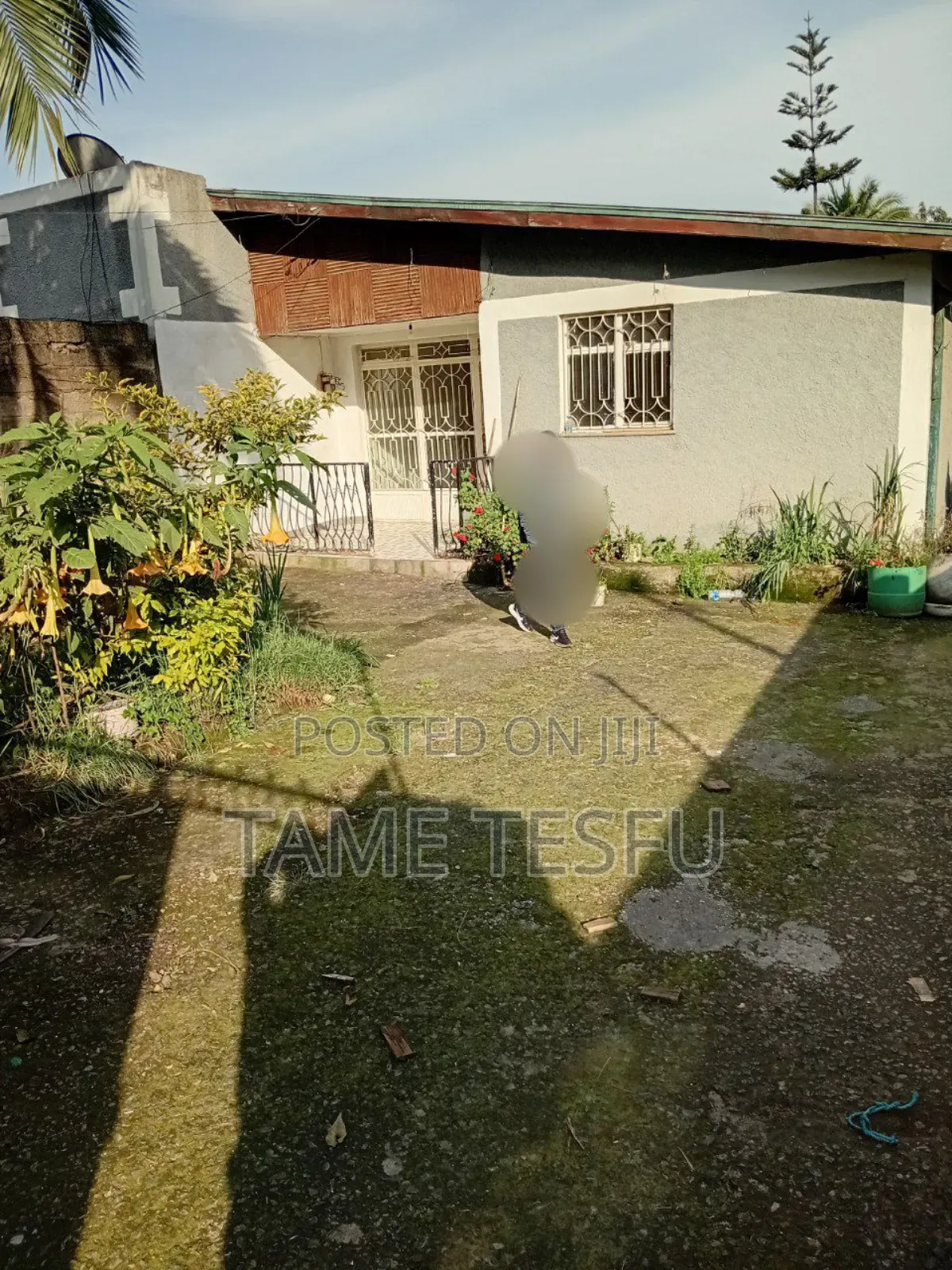 Furnished 3bdrm Villa in 02, Yeka for sale