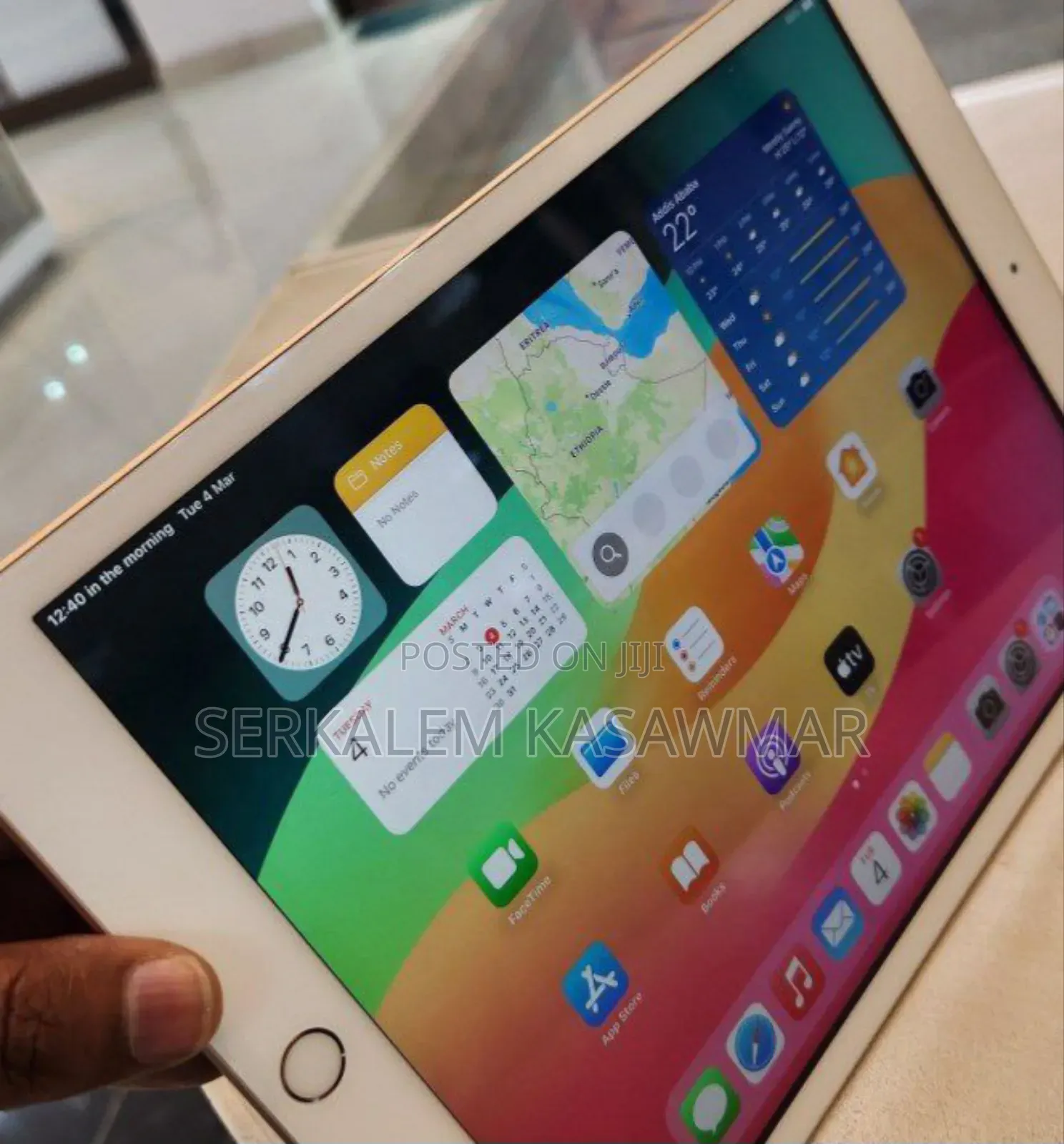 New Apple iPad 10.2 (2021) 128 GB Silver