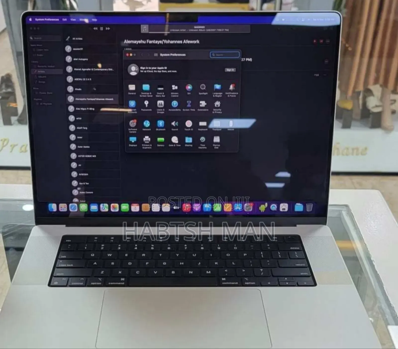 New Laptop Apple MacBook Pro M1 16GB SSD 1T